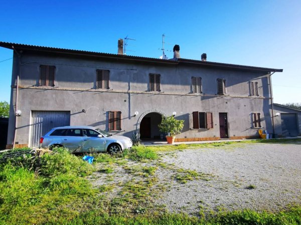 casa indipendente in vendita ad Osimo in zona San Paterniano