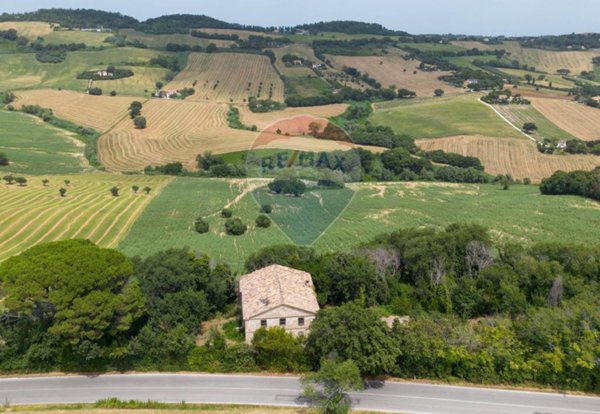 casa indipendente in vendita ad Osimo