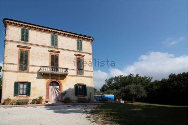casa indipendente in vendita ad Osimo