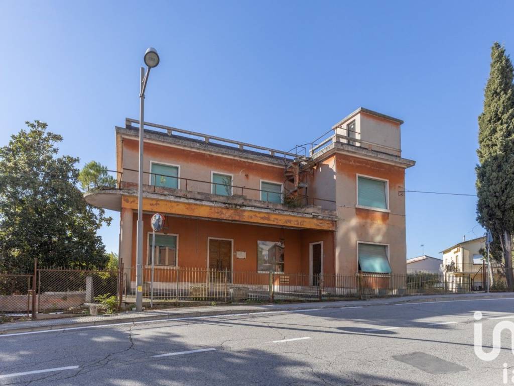 casa indipendente in vendita ad Osimo