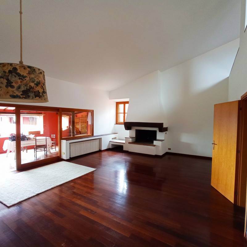 casa indipendente in vendita ad Osimo in zona San Biagio