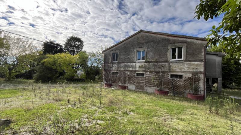 casa indipendente in vendita ad Osimo in zona Passatempo