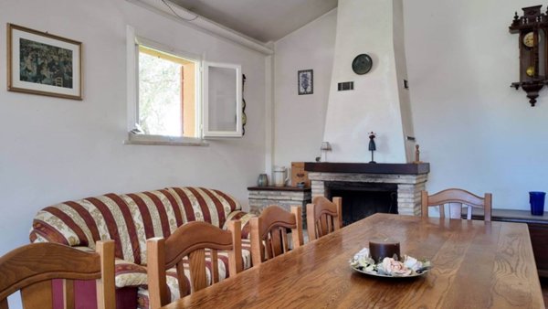 casa indipendente in vendita ad Osimo in zona San Biagio