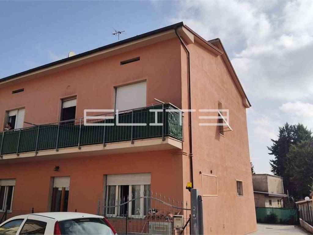 appartamento in vendita ad Osimo in zona Passatempo