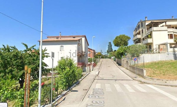 appartamento in vendita ad Osimo in zona Osimo Stazione
