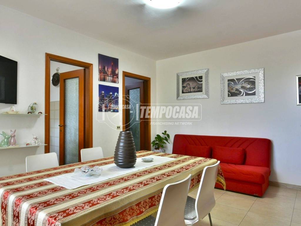 appartamento in vendita ad Osimo in zona Osimo Stazione