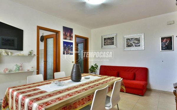 appartamento in vendita ad Osimo in zona Osimo Stazione