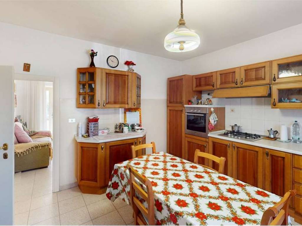 appartamento in vendita ad Osimo in zona Osimo Stazione