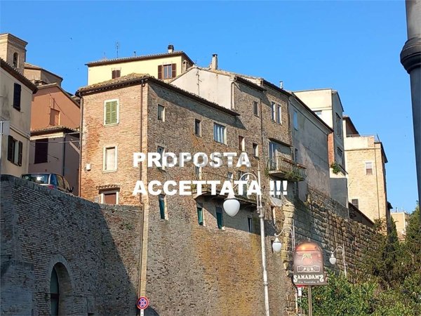 casa indipendente in vendita ad Osimo