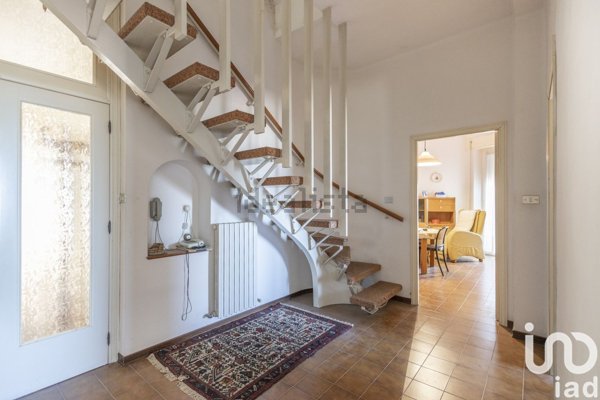 casa indipendente in vendita ad Osimo