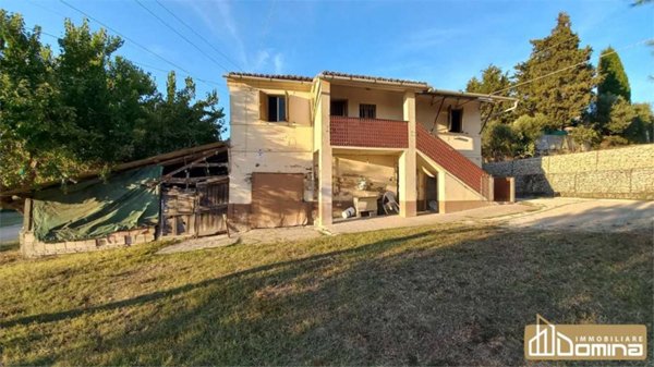 casa indipendente in vendita ad Osimo