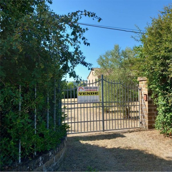 casa indipendente in vendita ad Osimo in zona San Paterniano