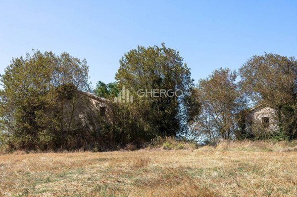 casale in vendita ad Osimo