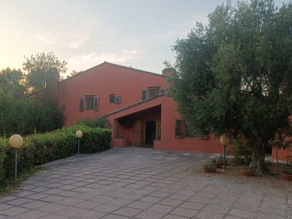 casa indipendente in vendita ad Osimo in zona San Biagio