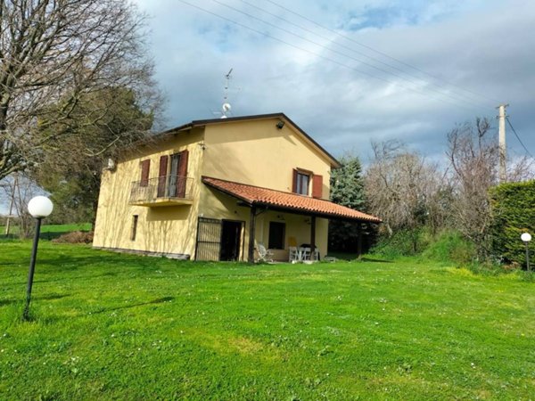 casa indipendente in vendita ad Osimo