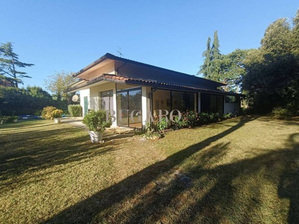 casa indipendente in vendita ad Osimo in zona San Biagio