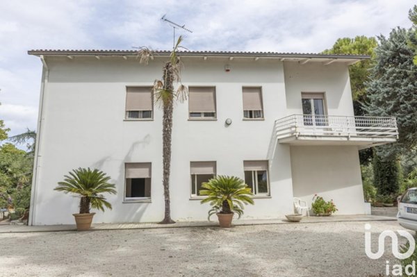 casa indipendente in vendita ad Osimo