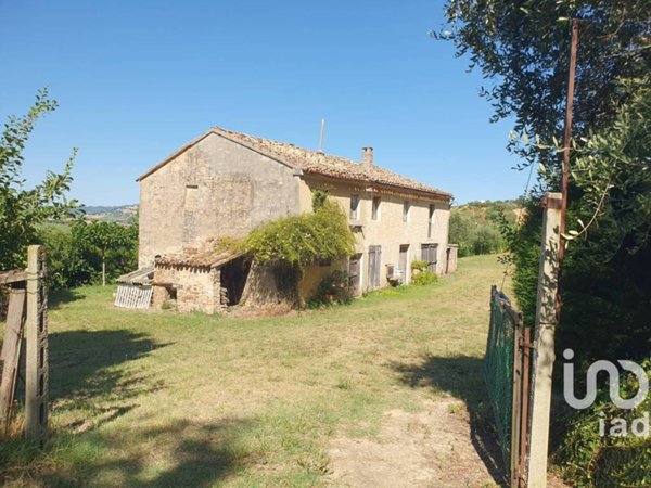 casa indipendente in vendita ad Osimo