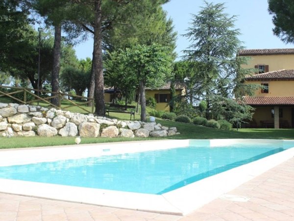 casa indipendente in vendita ad Osimo