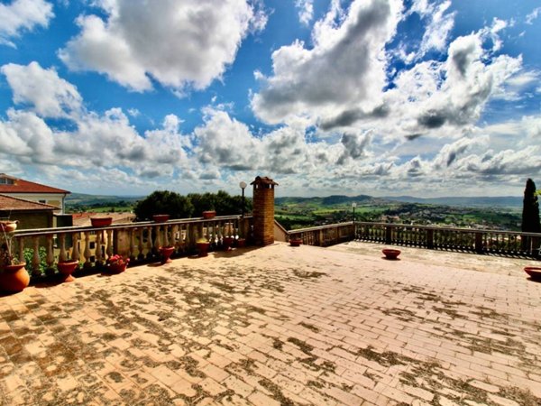 villa in vendita ad Osimo