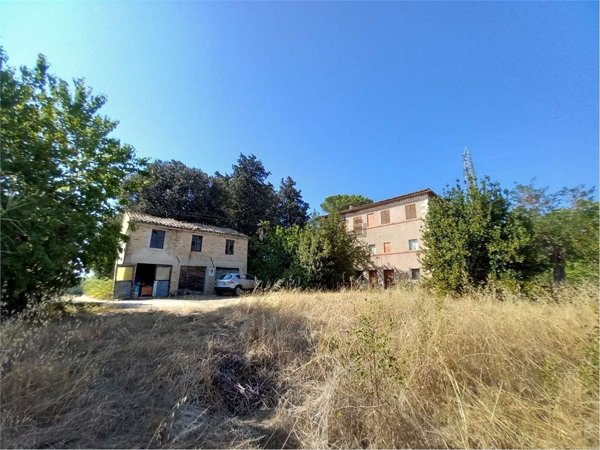 casa indipendente in vendita ad Osimo