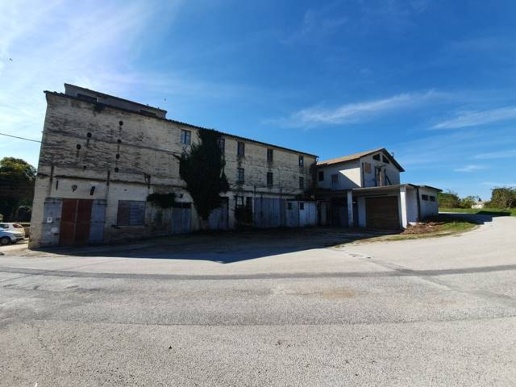 terreno agricolo in vendita ad Osimo in zona Campocavallo
