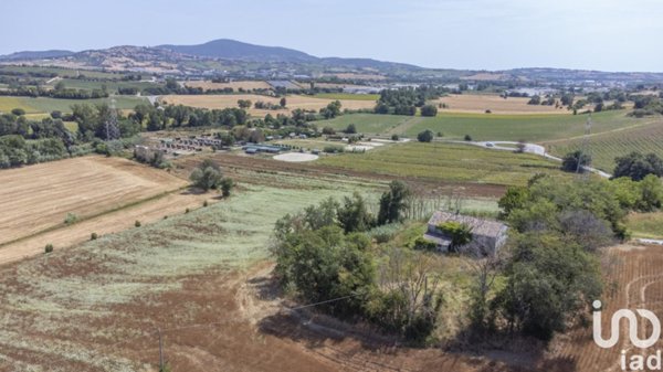 casa indipendente in vendita ad Osimo