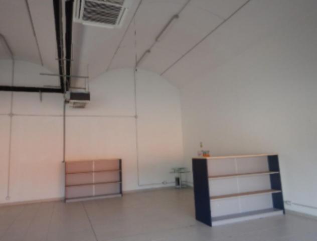 pentavano in vendita ad Osimo