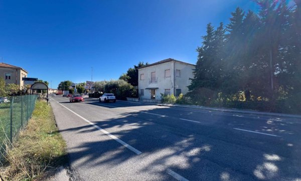 appartamento in vendita ad Osimo in zona Osimo Stazione