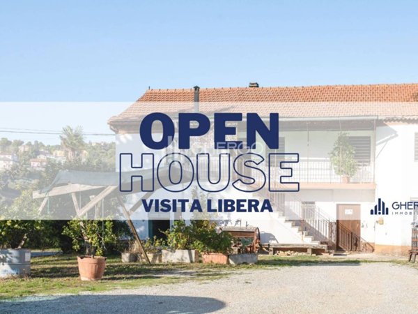 casa indipendente in vendita ad Osimo