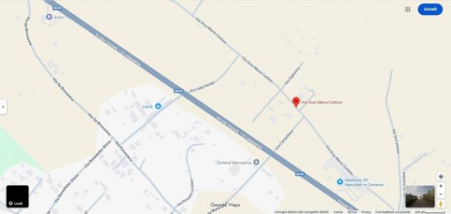 locale commerciale in vendita ad Osimo