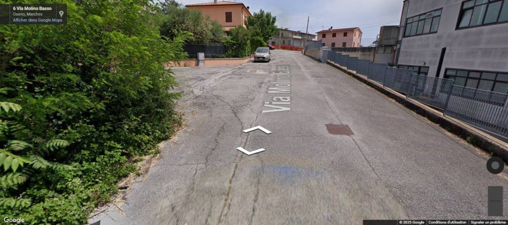 locale commerciale in vendita ad Osimo