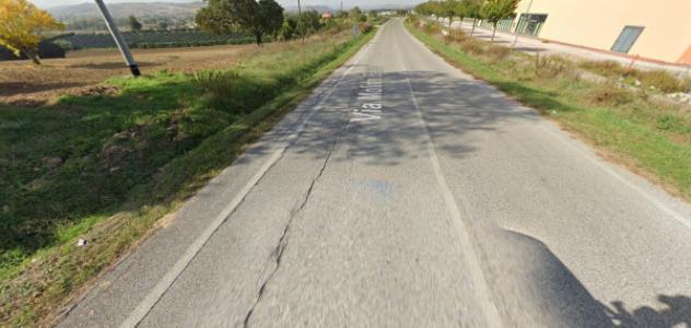 locale commerciale in vendita ad Osimo