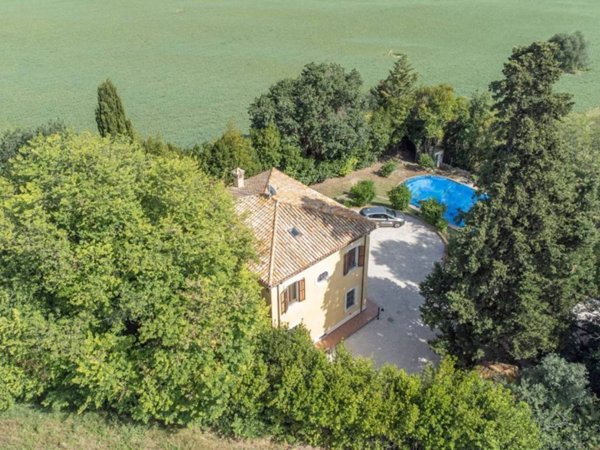 casa indipendente in vendita ad Osimo