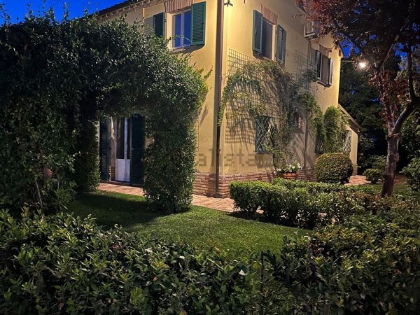 casa indipendente in vendita ad Osimo