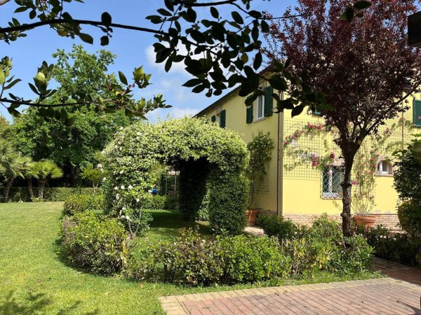 casa indipendente in vendita ad Osimo