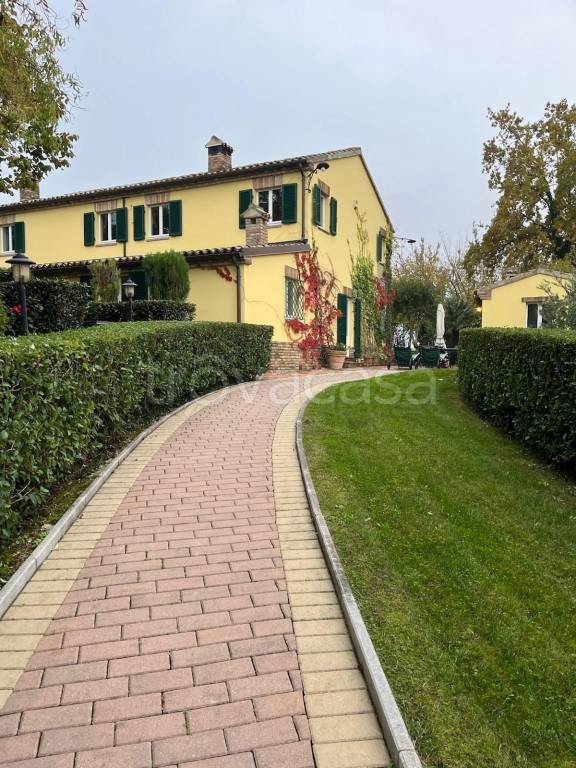casa indipendente in vendita ad Osimo in zona San Sabino
