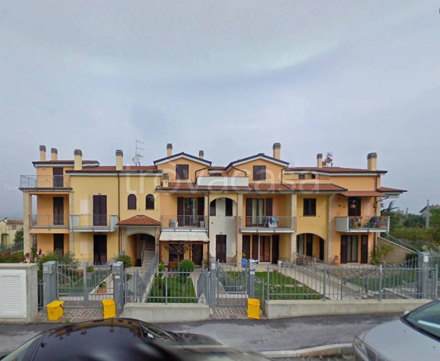 appartamento in vendita ad Osimo in zona Osimo Stazione