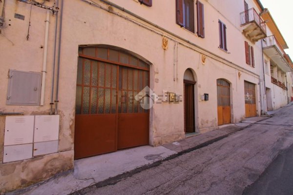 appartamento in vendita ad Osimo in zona Osimo Stazione