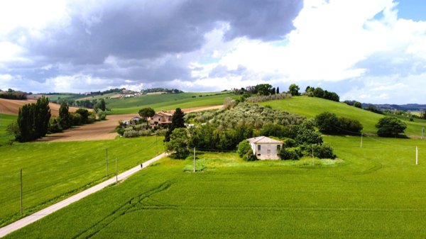 casale in vendita ad Osimo