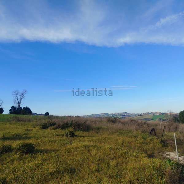 terreno edificabile in vendita ad Osimo in zona San Biagio