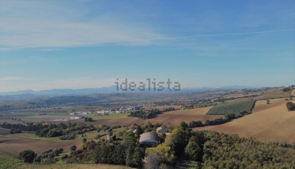 casale in vendita ad Osimo