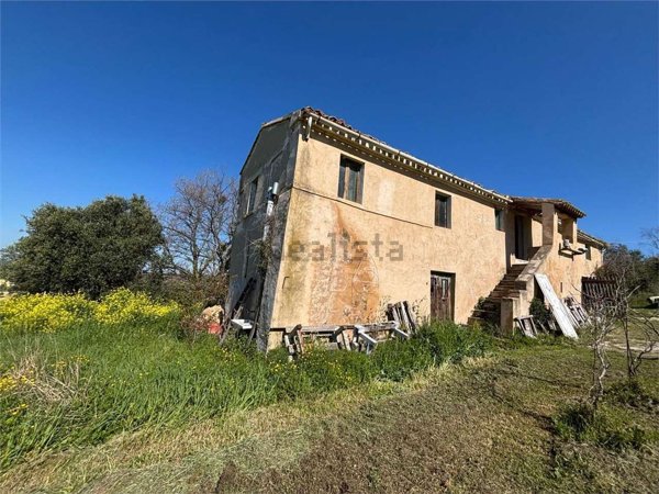 casa indipendente in vendita ad Osimo