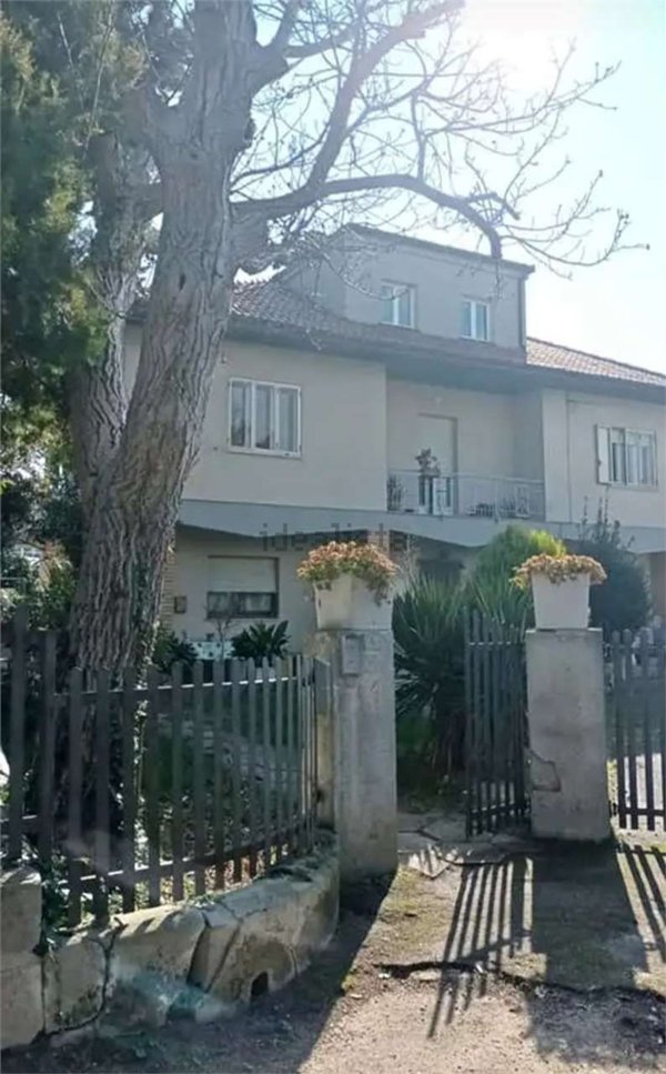 casa indipendente in vendita ad Osimo in zona San Biagio