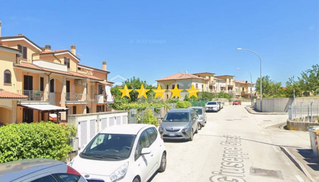 appartamento in vendita ad Osimo in zona Osimo Stazione