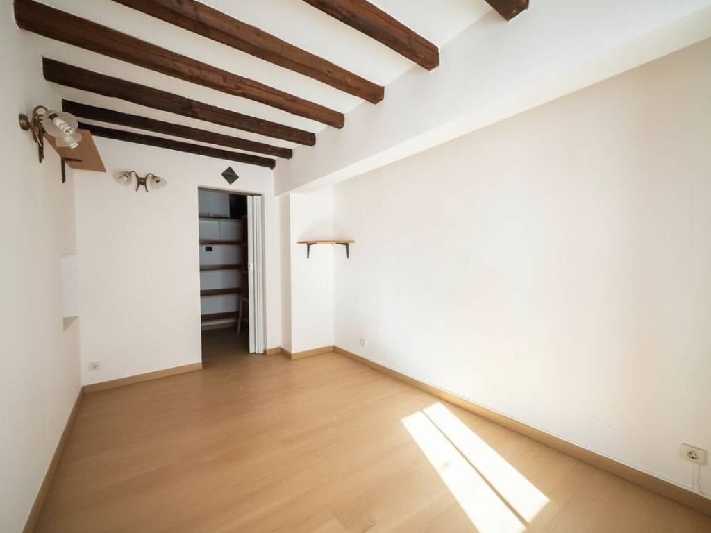 negozio in vendita ad Osimo