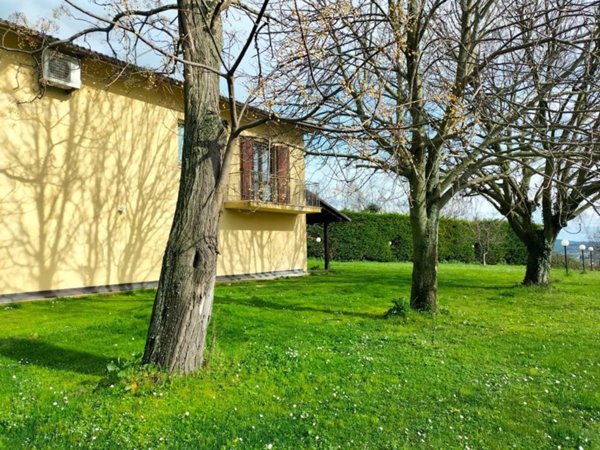 casa indipendente in vendita ad Osimo