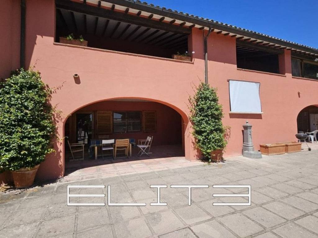 casa indipendente in vendita ad Osimo in zona San Biagio