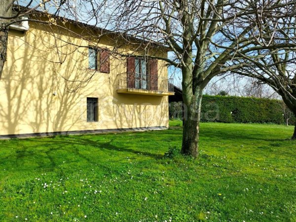 casa indipendente in vendita ad Osimo
