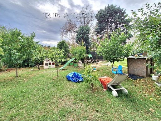 casa indipendente in vendita ad Osimo in zona Osimo Stazione